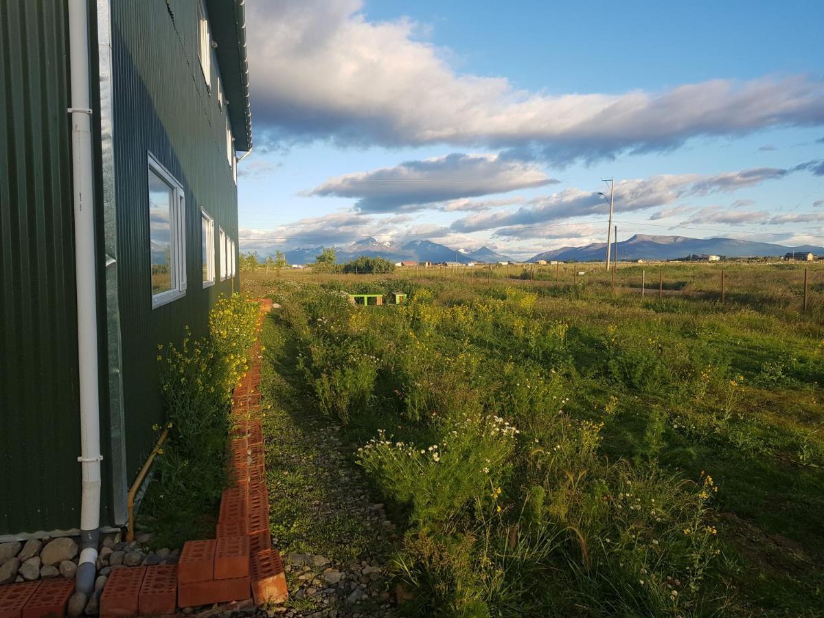 Hotel Casa Verde Puerto Natales Bagian luar foto